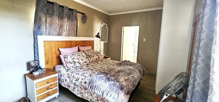 To Let 3 Bedroom Property for Rent in Bodorp North West